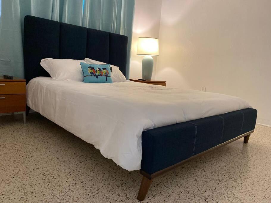Stayover In Miami Home 2Br - 1Bth - Free Parking Eksteriør billede