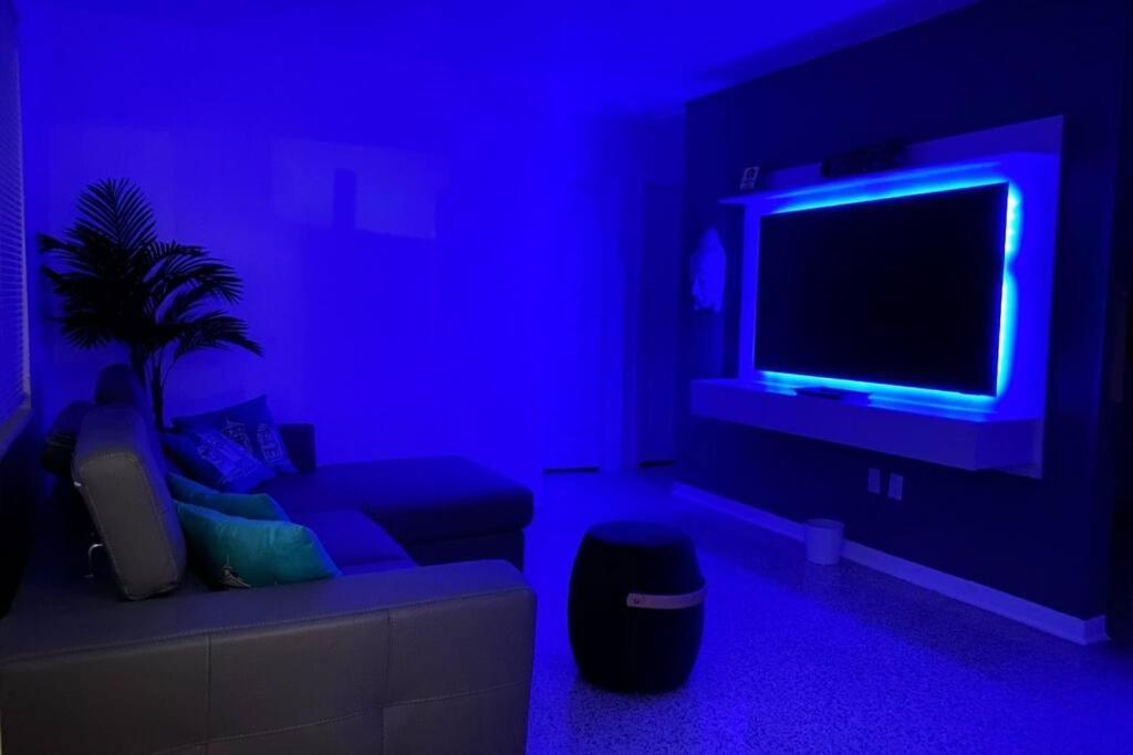 Stayover In Miami Home 2Br - 1Bth - Free Parking Eksteriør billede