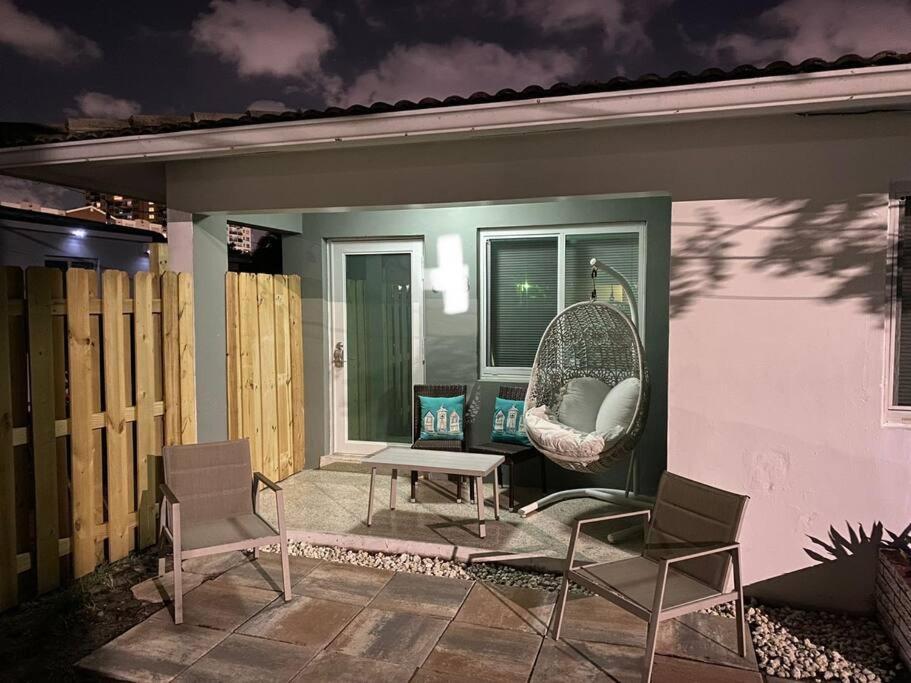 Stayover In Miami Home 2Br - 1Bth - Free Parking Eksteriør billede